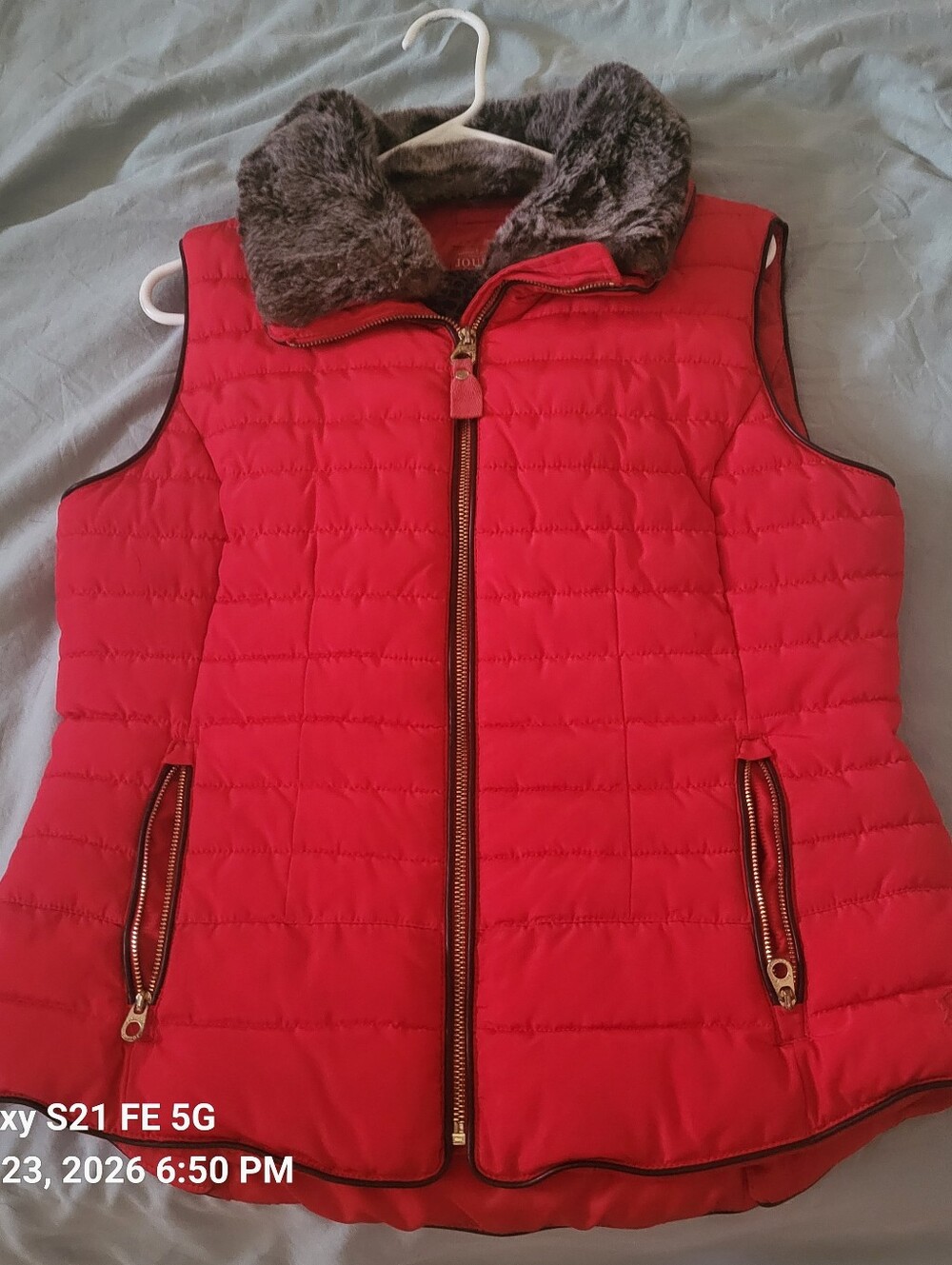 Joules Melbury Quilted Vest Faux Fur Collar